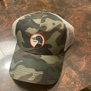 Like New! Duck Head hat